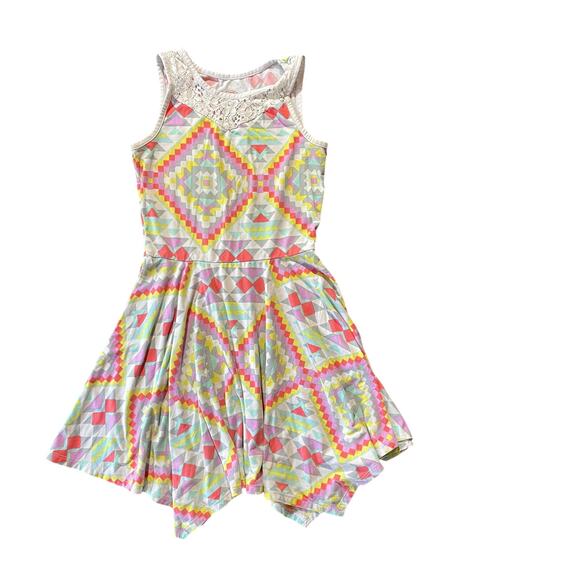 Girl's Dresses Jumper Bundle of 3 Wonder Nation Size Small (6/6X) GUC - Picture 2 of 10